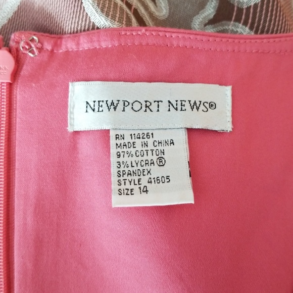 Dress - Picture 7 of 8